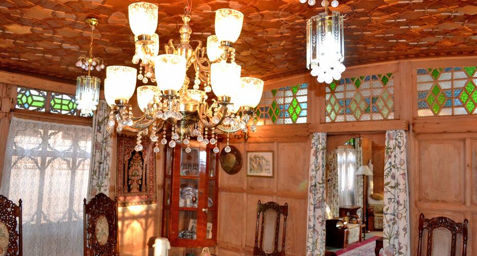 Gulistan Palace, Srinagar 5